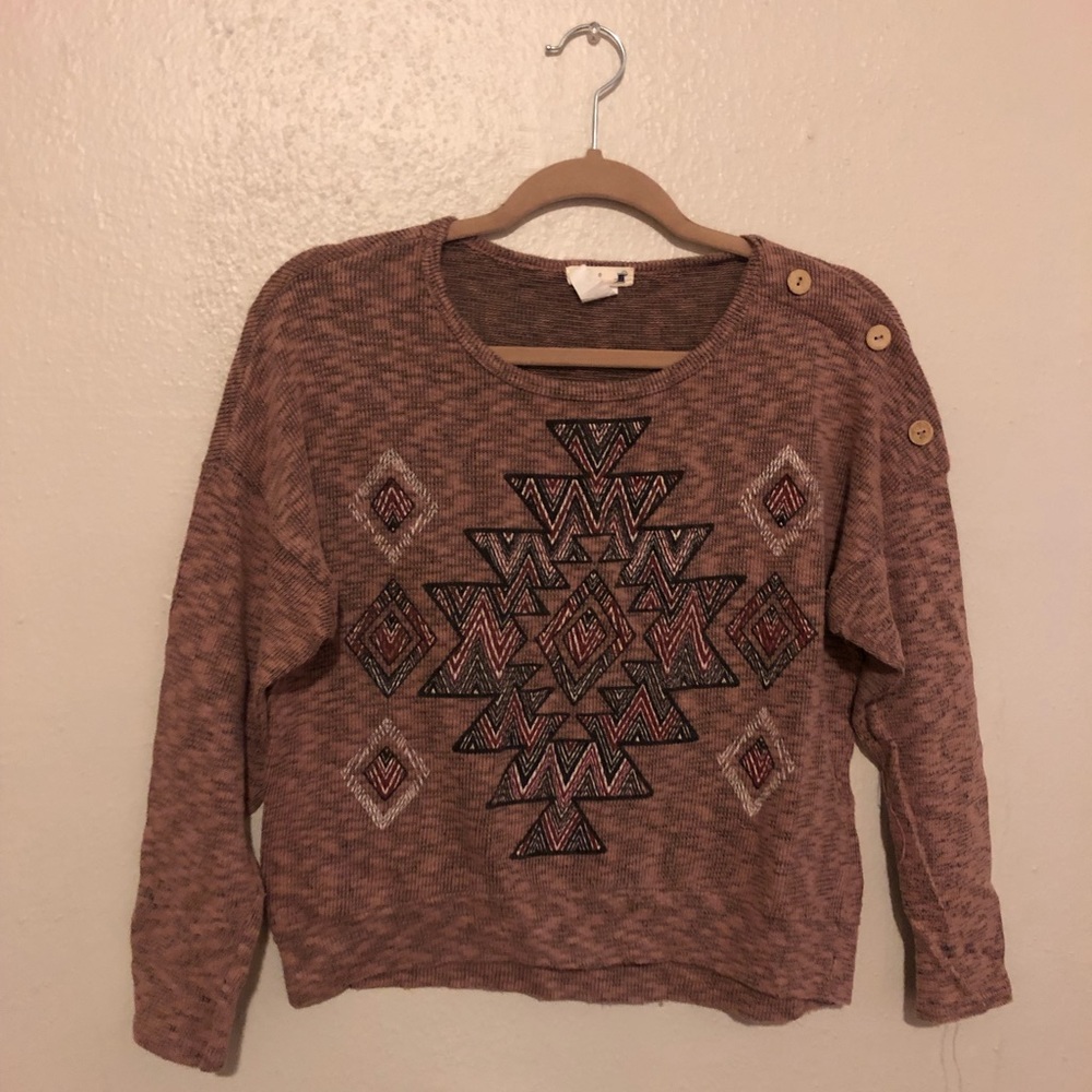 Casual and comfortable pullover!